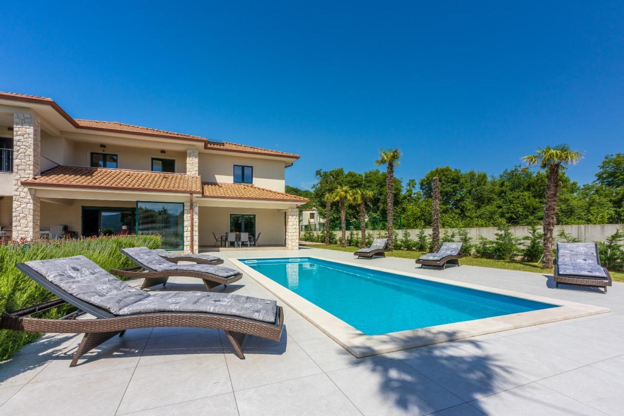 Villa Palma With Heated Private Pool Podhum Exterior foto